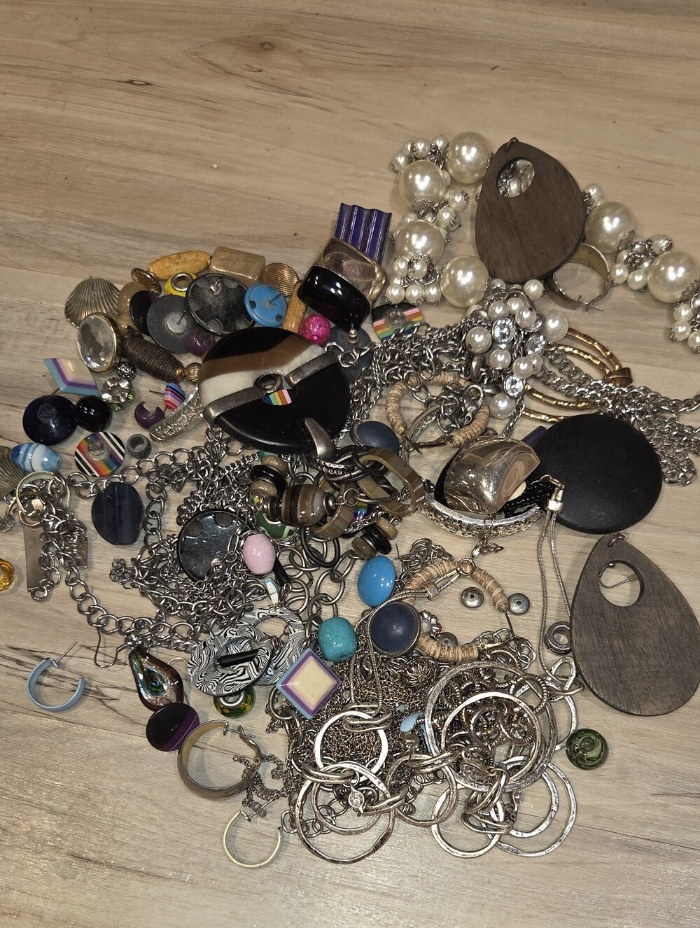 🛍Treasure Hunt Costume Jewelry & Bead Bag